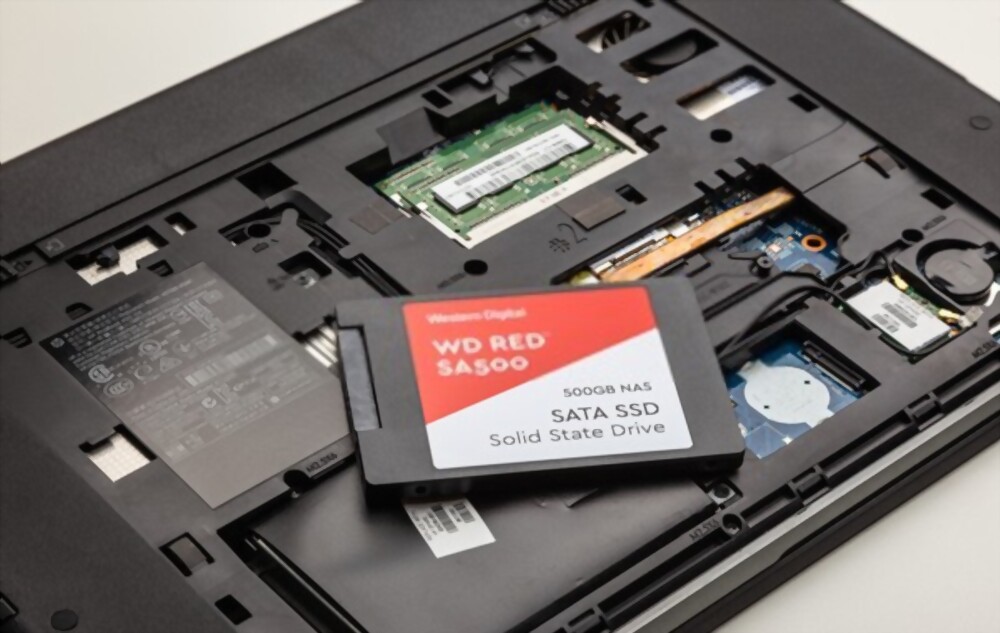 Nâng cấp SSD Laptop cho sinh viên đi học 2022