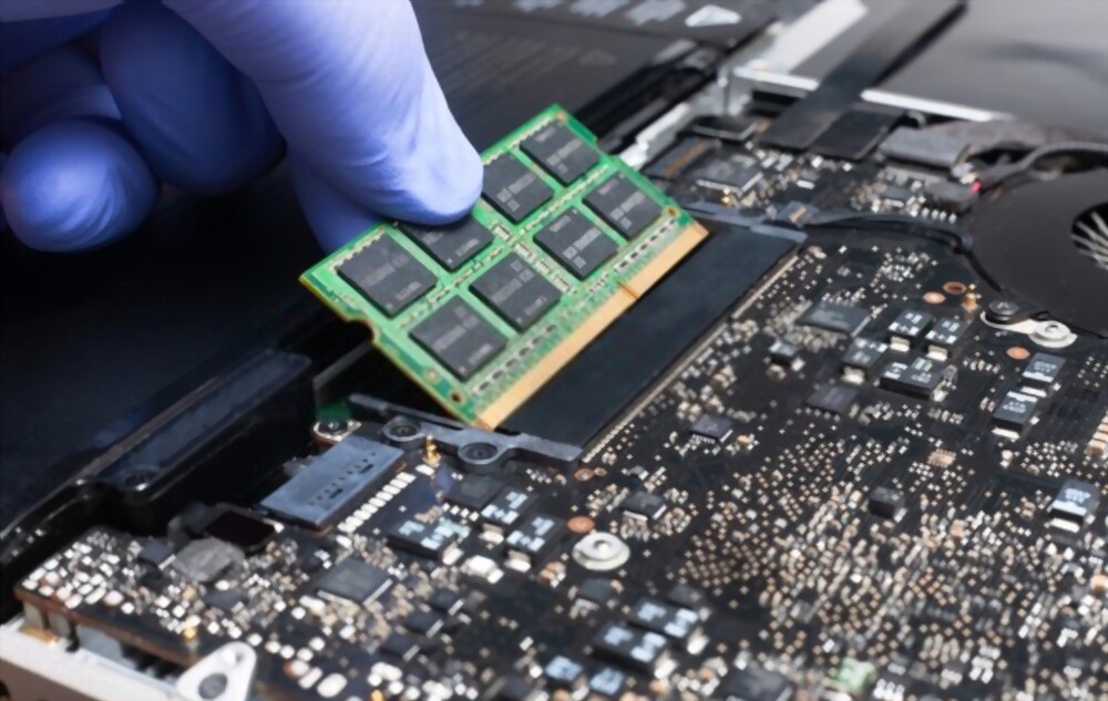 Nâng cấp RAM Laptop cho sinh viên đi học 2022